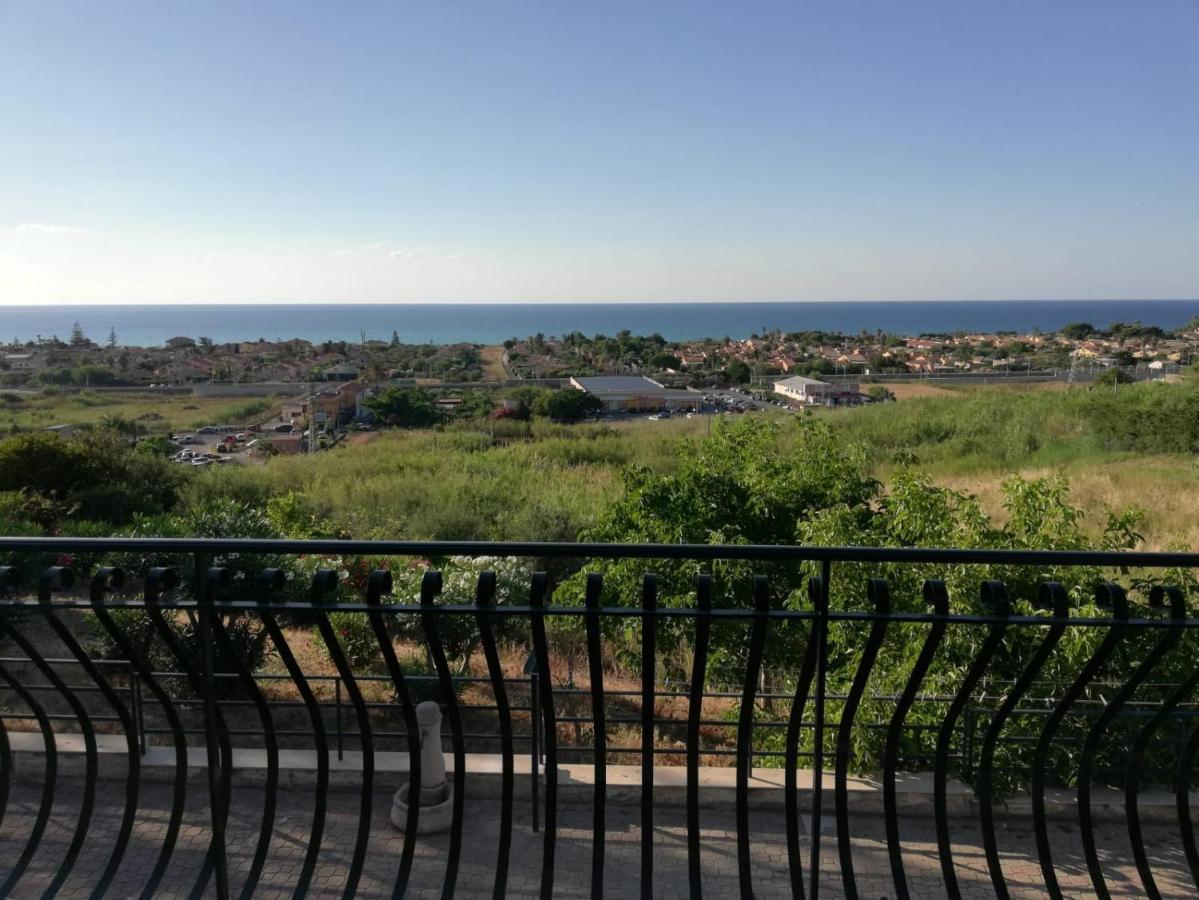 Villa Belvedere 캄포펠리체 디 로첼라 외부 사진