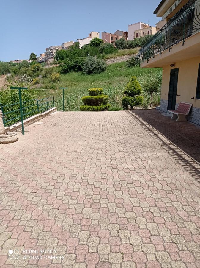 Villa Belvedere 캄포펠리체 디 로첼라 외부 사진